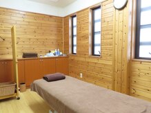 新保鍼灸治療室/施術ルーム1