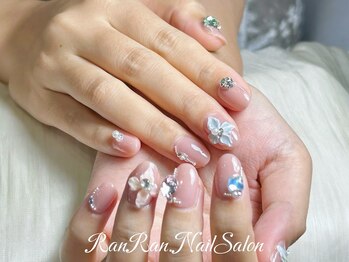 ランラン 池袋(RanRan)/立体フラワーヌードネイル
