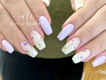 春ラベンダーネイル