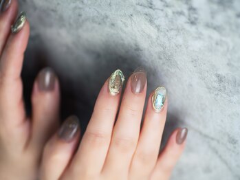 ネイルサロン レボルデ/