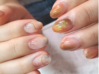 ぷっくりニュアンスネイル