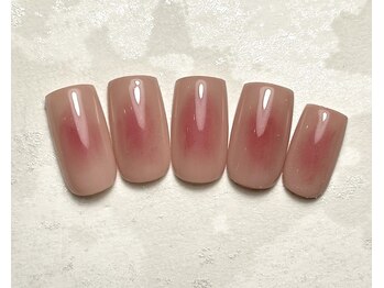 ふんわりチークネイル☆