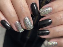 ライズプラス(Raize+)/ブラックシルバーカラー