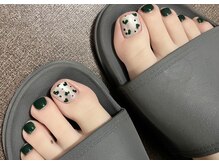 トラスト(TRUST)の雰囲気（可愛めデザインも落ち着いた色にするとオトナ可愛いに…◎）