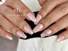 アテ(ate)/ミラーネイル