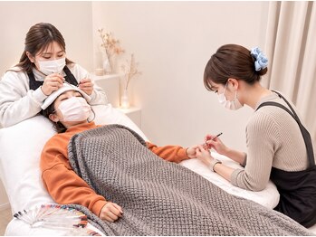 BBG 上野店の写真/【目元～足元まで同時施術で時間短縮！】お忙しい方や美容メンテ時間の確保が難しい方にもオススメ◎