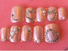 ネイルアンドスパ モンロー(MONROE)/ハートネイル