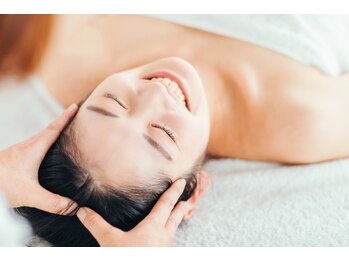 メグムサロン(Megumu Salon)/ヘッドスパ/肩こり/腰痛