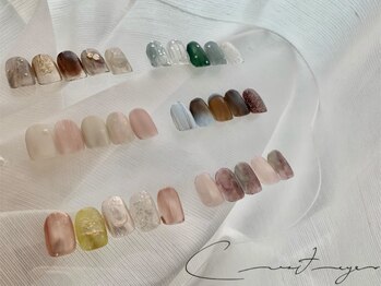 クレセント アイ アンド ネイル 大濠公園店(Crescent)の写真/爪の長さ、形でお悩みの方もお任せ♪短くても可愛い、個性が光るデザインをご提案！爪を伸ばせない方にも◎