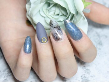 クローネイル ジジ(CLOW NAIL -zizi-)の写真/コース制で分かりやすい料金システム!追加料金なし!初めてでも丁寧に説明☆定額コースはグラデ10本¥1650～