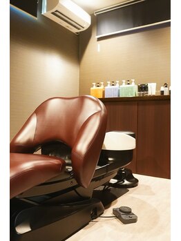 ストリクス(STRIX)/フルフラットのシャンプー台