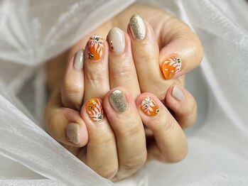 ラーシューシュ(la-chou-chou)/華やかネイルコース　¥7500