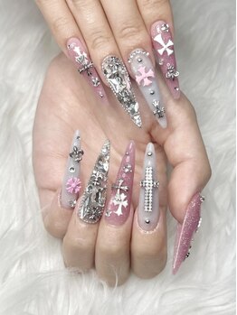 ラヴェル アール(La Bell R)の写真/《鶴舞★韓国パーツ豊富》パーツ盛り/雪の結晶ネイル/埋めつくし/クロムネイル/リボンネイル/ハートネイル