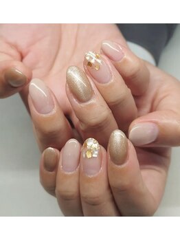 ビューティーコレクション アリレイナ(BEAUTY COLLECTION ARIREINA)の写真/ネイルの持ちが良くストレスなく楽しんで頂けるように丁寧な施術を心掛けております♪
