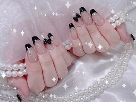 フレンチネイル　４
