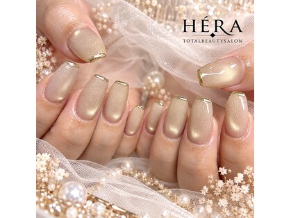 ヘラ(HERA)の写真