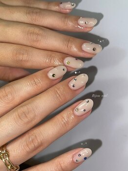 ウズ(UZU)/ビジューネイル