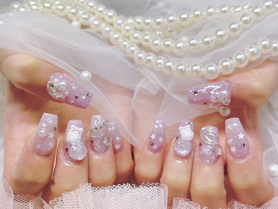 2026年冬トレンド】ガーリー ハートのネイルデザイン集｜人気順｜151