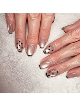 エーナイン イオンモール三川店/マグ×ドット