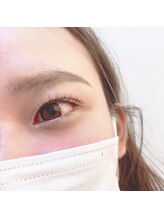 イードット(E.)/まつげパーマでビューラーいらず