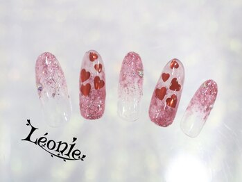レオニー(Leonie)/ハートホログラムネイル