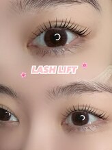 アイリス(eyeris)/ラッシュリフト