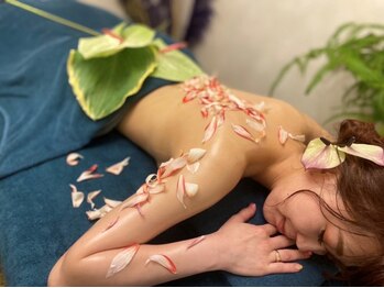 ザワン スパ アンド リラクゼーション(THE ONE)の写真/〈私だけの癒され空間〉 経験を重ねたスタッフが整える、女性専用の完全個室リラクゼーション。