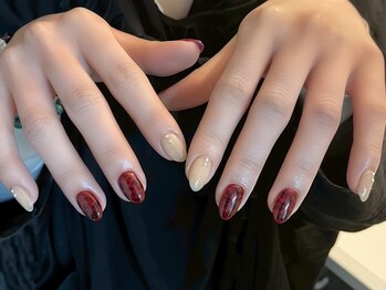 ジュエル(Jewel.)/ブチ柄ネイル