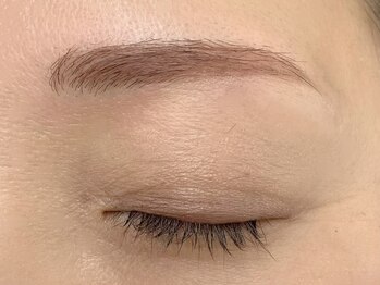 クロ(curro)/美眉スタイリング