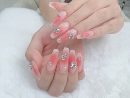 チップ長さだしチークネイル