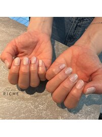 夏らしいホワイトワンカラー！