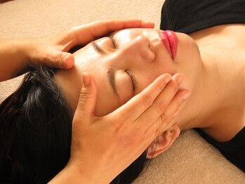 頭整体屋の写真/【札幌駅徒歩2分】札幌圧倒的人気整体店が11月NEWOPEN★頭整体ほぐし専門店のヘッドスパで眼精疲労解消♪