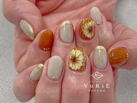 ひまわりネイル