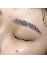 エルプラス 播磨店(elu+)/ハリウッドブロウリフト