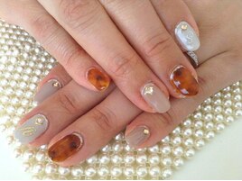 べっ甲ネイルで大人ネイルに☆