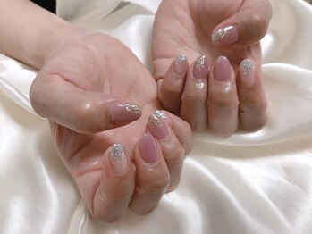 モグネイル(Mogunail)/7月定額A アクセサリーネイル