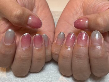 メイヴン(Maven)/グラデーションネイル