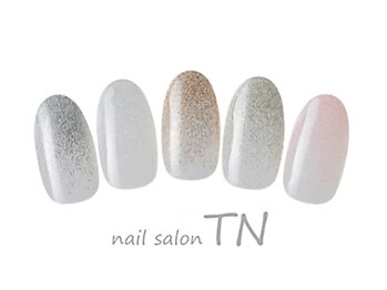 ティーエヌ TSUTAYA瀬戸店/15分ネイル☆限定ラメグラ