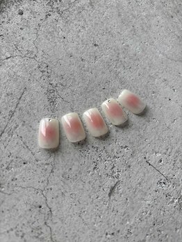 エス(es)/チークネイル