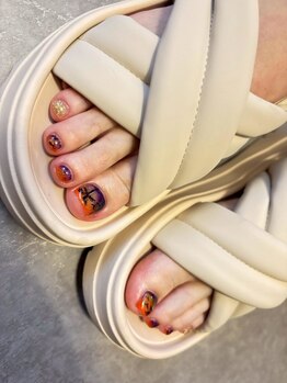 merak 大阪難波 [パラジェル/フィルイン/マグネット/ジェルネイル/長さだし］/オフィスネイル/フレンチネイル