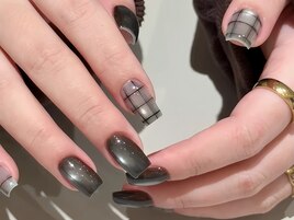 チェック持ち込みネイル