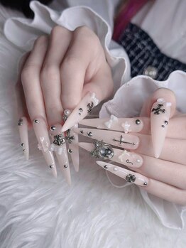 ジュリエネイル(Julie Nails)の写真/【日本橋NEW OPEN】美フォルムにこだわった自然な長さ出しで、理想の綺麗な指先へ！