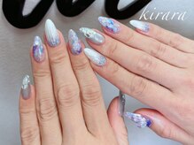 キララ(Kirara)の雰囲気（手描きネイル）