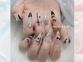 ピオミエルネイル 新宿(pio miel nail)/モノトーン美人ネイル