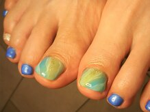 マール(MeaR)/大理石フットネイル