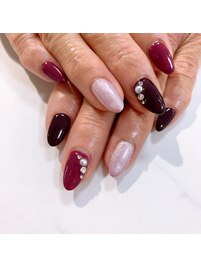 シンプルジェルネイル&本格ケア