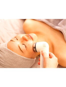 ホウレイ線・たるみ改善！予防ケア