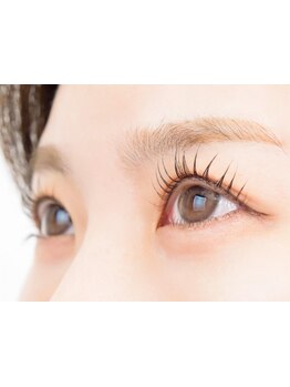 モテ可愛な目元にしたい