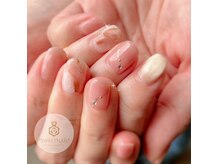 大人上品ネイルはお任せください