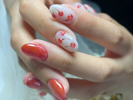 さくらんぼネイルで可愛らしく♪